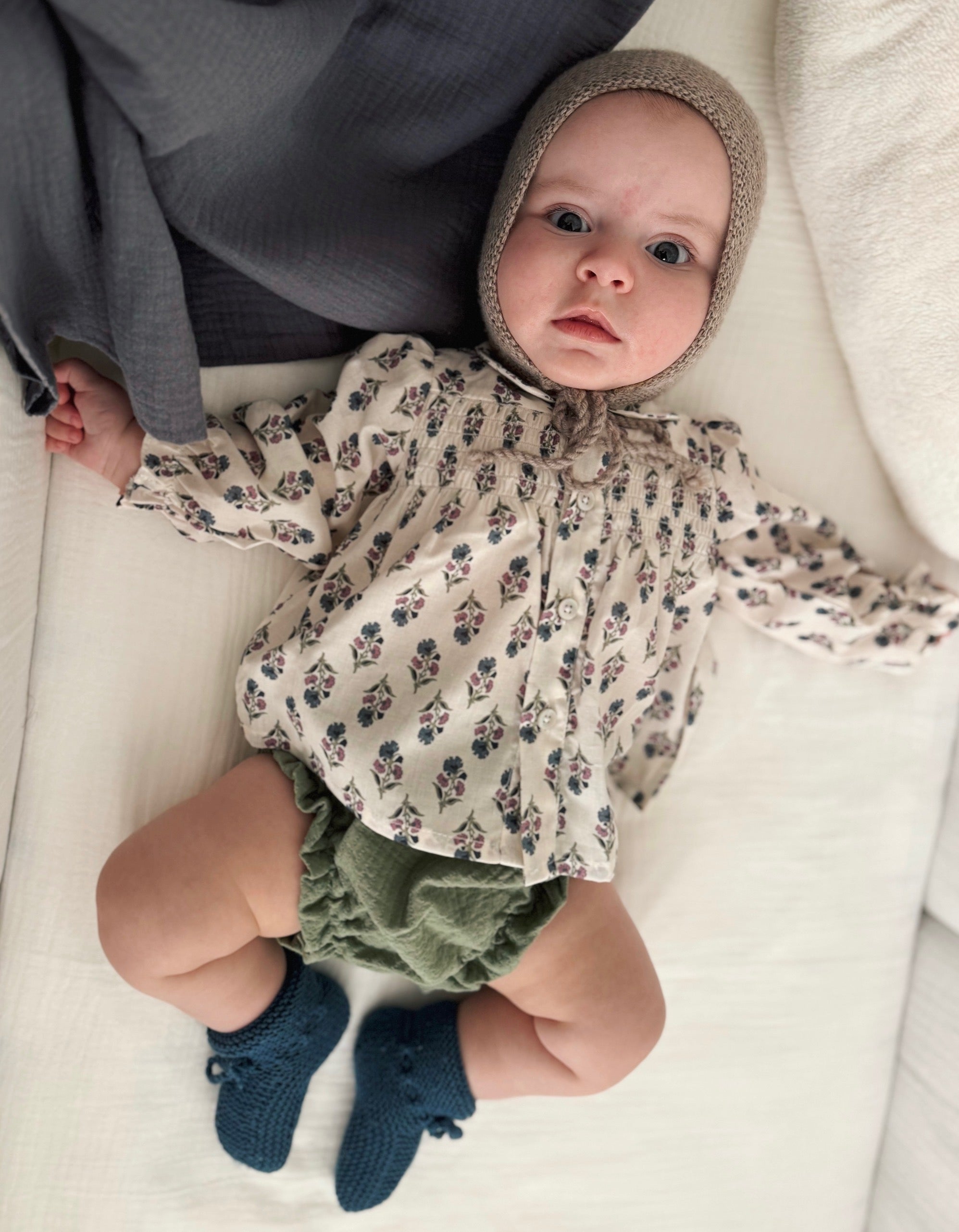 Bebé con blusa Gardea Print 100% algodón de Tipitesa